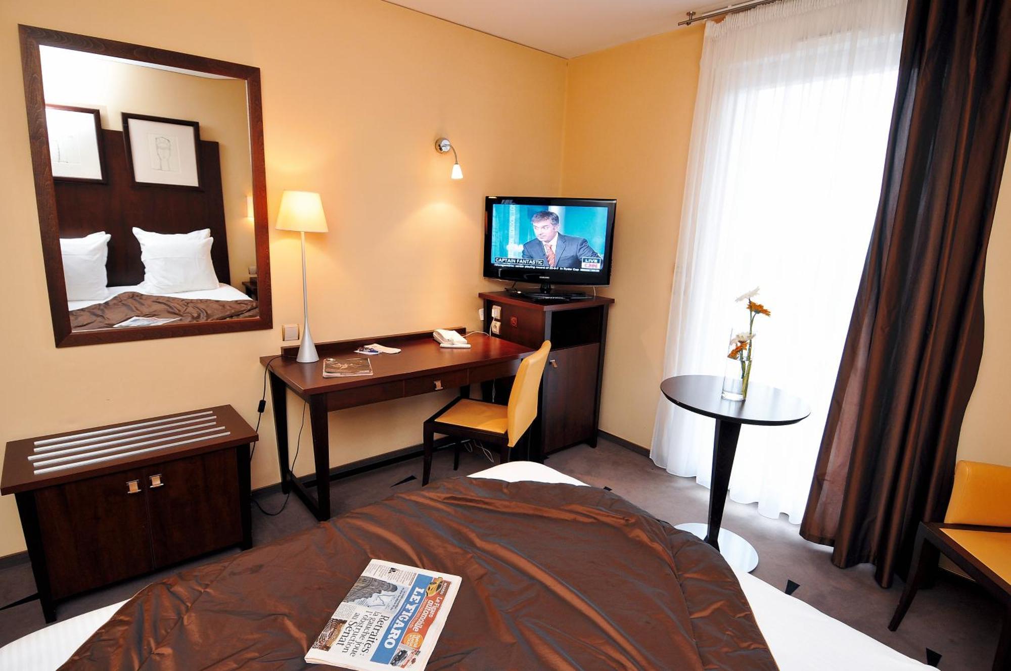 Best Western Plus La Fayette Hotel Et Spa Épinal Esterno foto